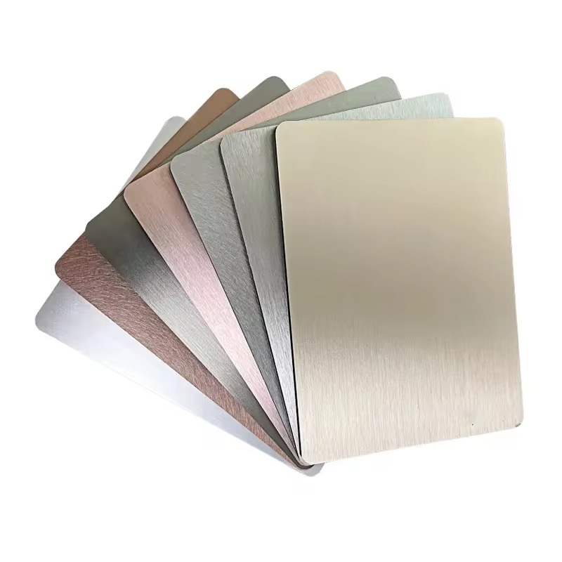 Panneau mural anti-collision à texture métallique