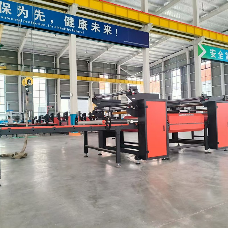 Machine de plastification de film PVC pour panneaux muraux WPC