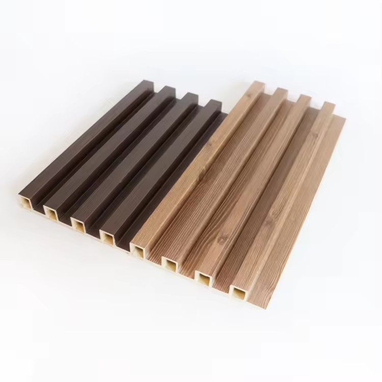 Panneau mural à grille en PVC